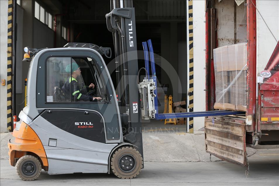 Female Forklift Operator in Turkey's Bursa