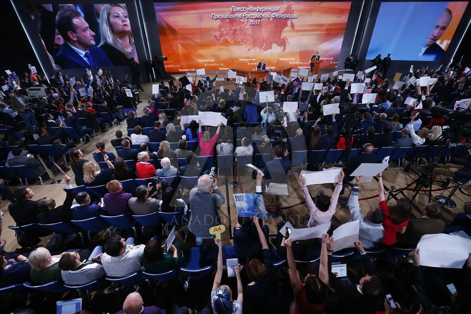 Rusya Devlet Başkanı Vladimir Putin'in yıllık basın toplantısı