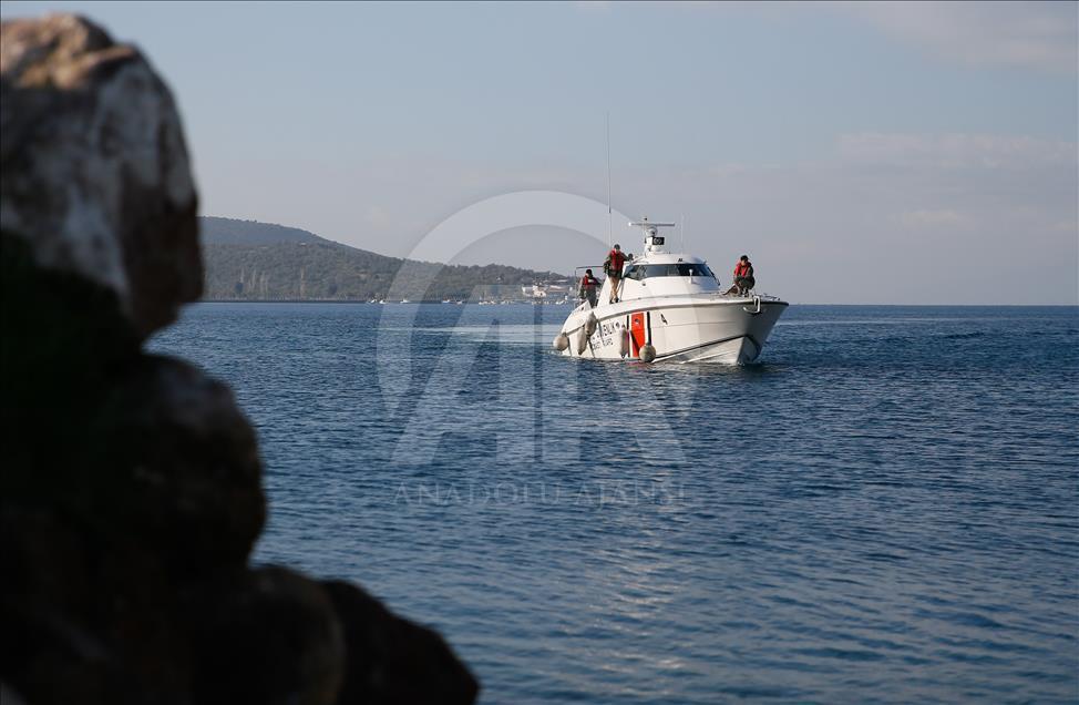 خفر السواحل التركي يبدأ إنقاذ 68 مهاجراً عالقين في البحر
