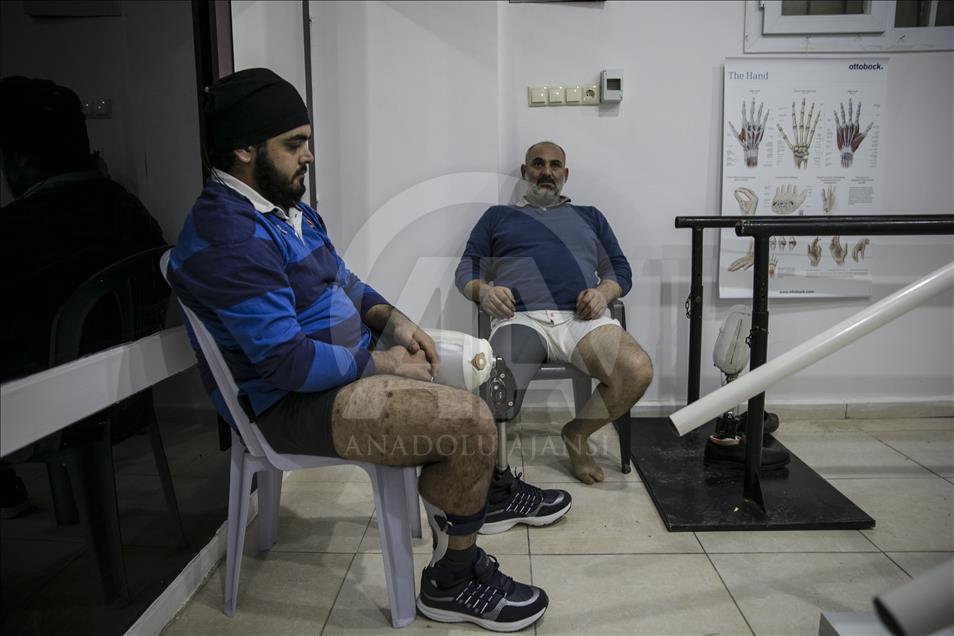 Protez merkezi Suriyelilere umut oluyor
