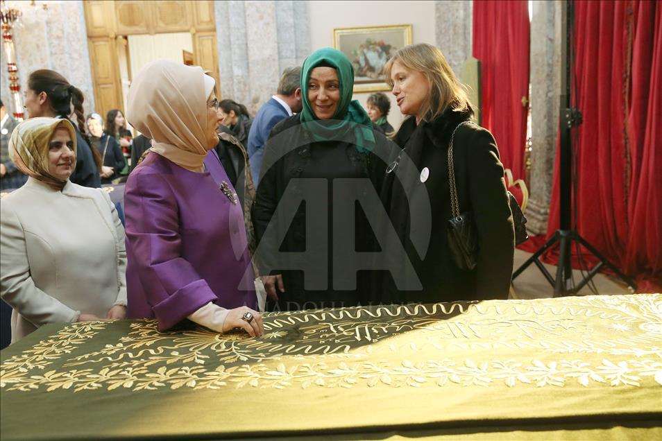 Cumhurbaşkanı Erdoğan’ın eşi Emine Erdoğan