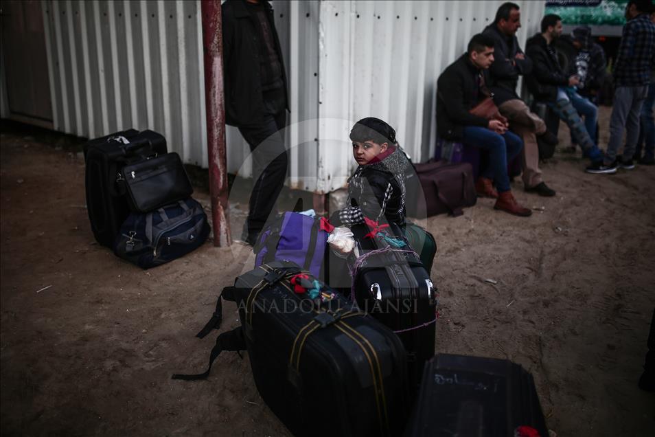 Refah Sınır Kapısı 4 günlüğüne açıldı