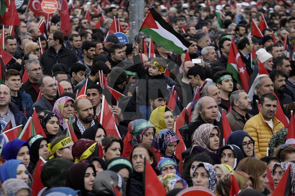 تضامنا مع أهالي القدس.. الآلاف في أنقرة يهتفون "كفاحهم كفاحنا"
