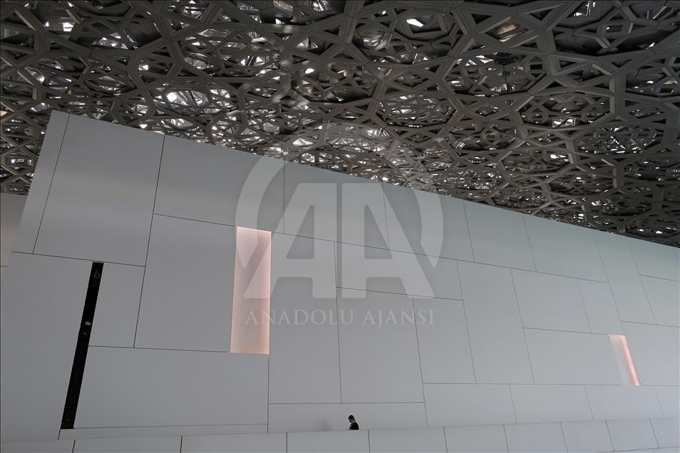 "D'un Louvre à l'autre" exposition à Abu Dhabi
