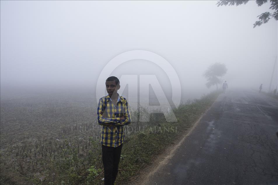 Cox's Bazar'da sisli sabah
