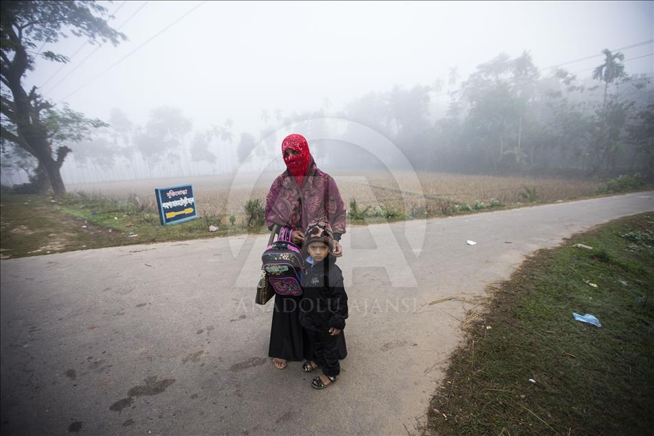 Cox's Bazar'da sisli sabah