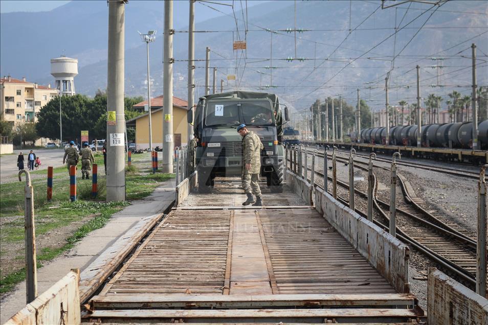 Bolu 2. Komando Tugayı'nda görev yapan 70 asker Suriye sınırına ulaştı 