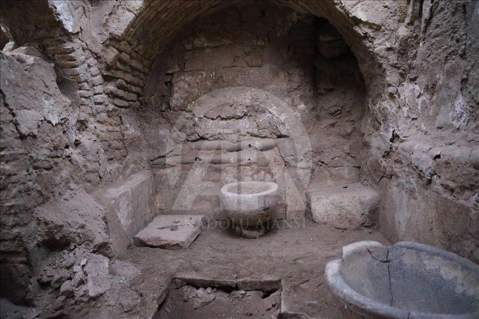 900-year-old baths found in southeastern Turkey