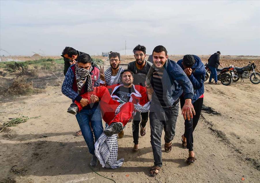 Papá Noel palestino fue herido por el ejército israelí en la frontera de Gaza
