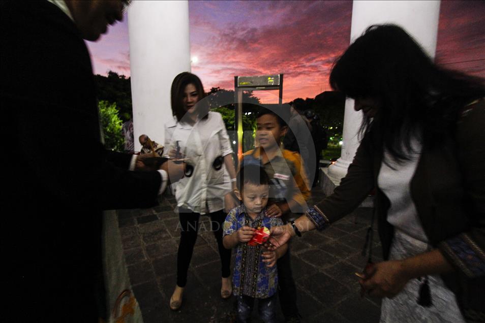 Khusyuk ibadah Natal di Gereja Immanuel Jakarta