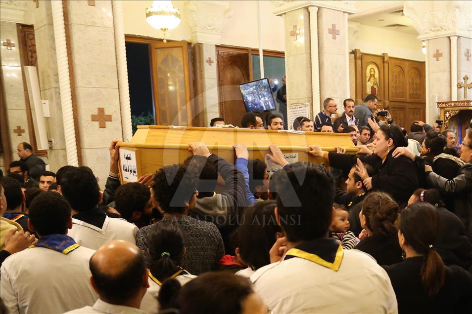 Funeral ceremony for Cairo church attack victims