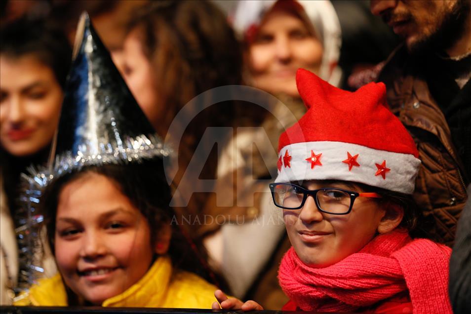 İzmir'de yeni yıl coşkusu