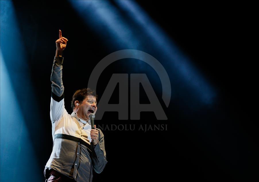 İzmir'de yeni yıl coşkusu