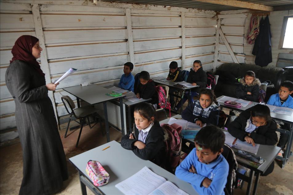 Israeli decision to demolish a school
