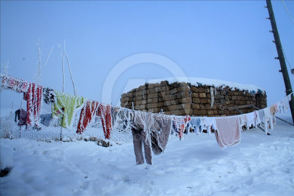 Doğu Anadolu'da kış hayatı olumsuz etkiledi