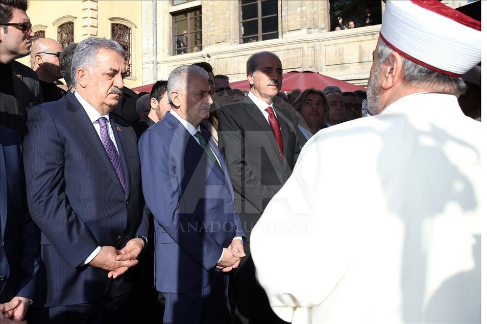 Münir Özkul son yolculuğuna uğurlandı