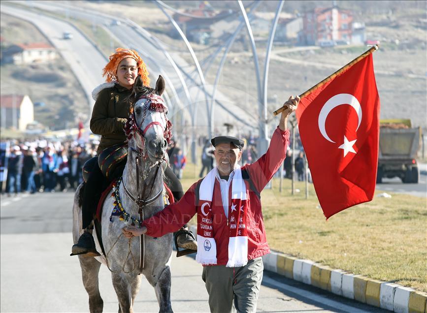 Sarıkamış şehitlerini anma yürüyüşü