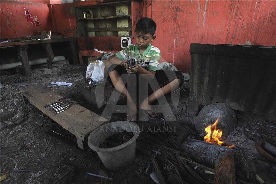 Rencong, senjata yang berganti jadi cenderamata