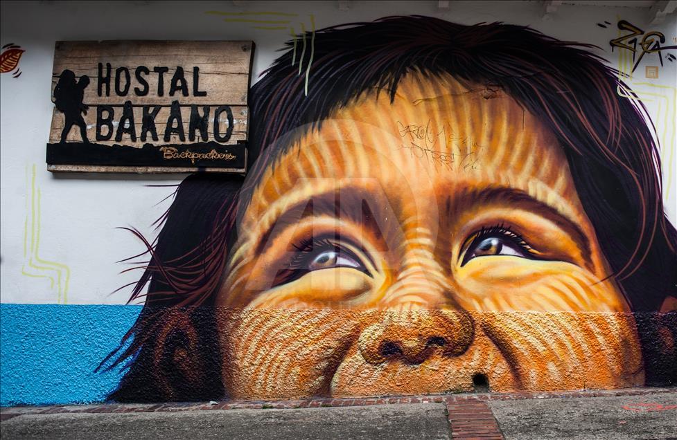 Seni yang terserak di dinding Bogota