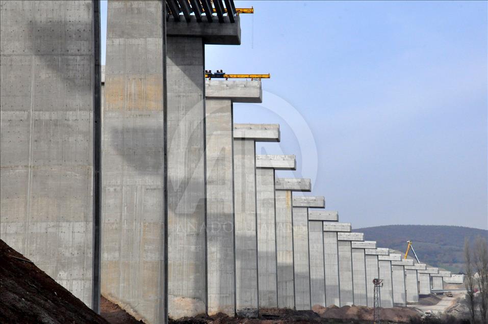 İstanbul-İzmir arasının 3,5 saate inmesine az kaldı