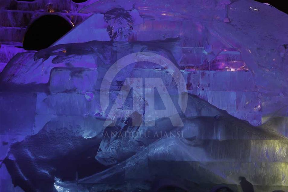 Rusia: Festival de esculturas en hielo homenajea a la Copa Mundial de Fútbol 2018