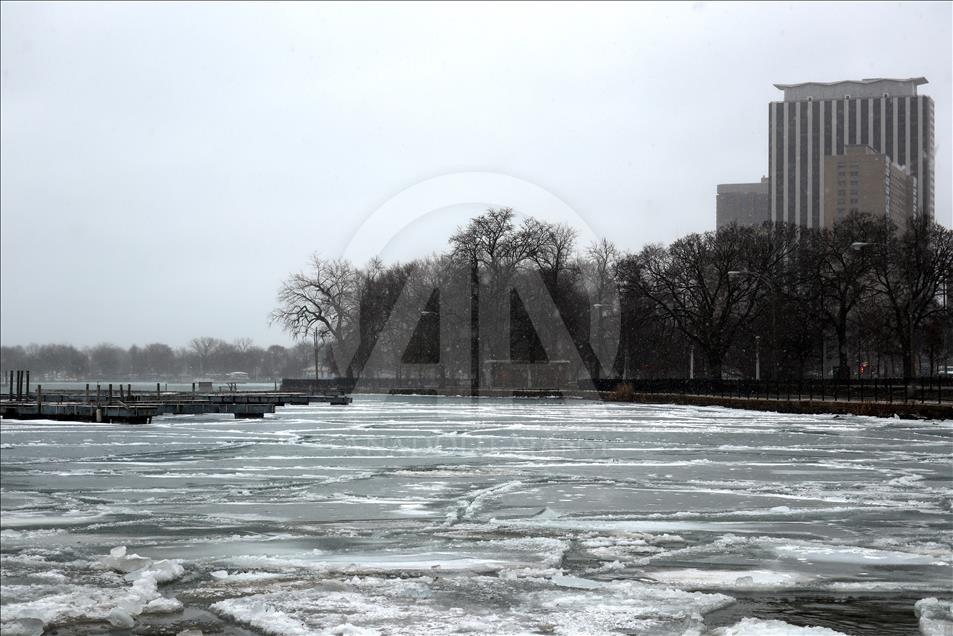 Severe winter hits Chicago