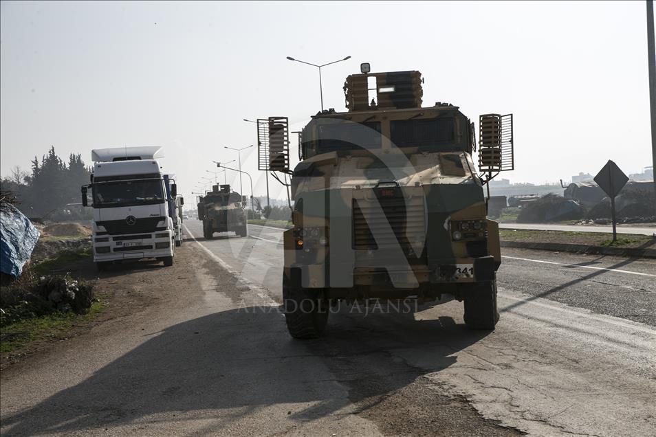 Suriye sınırına zırhlı araç sevkıyatı
