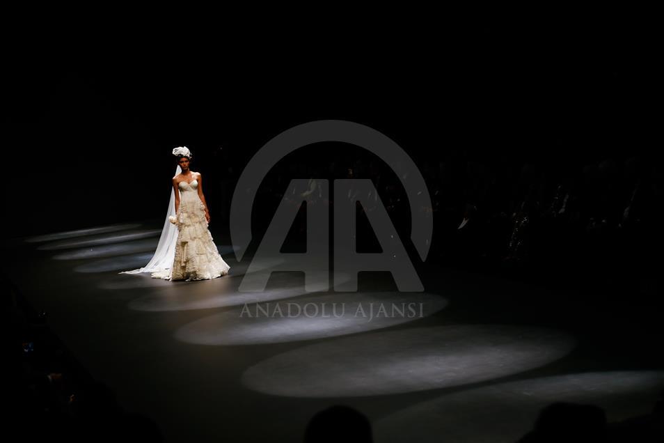 В Измире открылась выставка свадебной индустрии