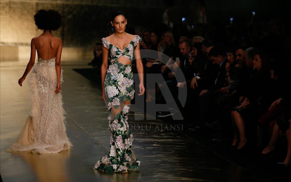 Desainer haute couture Turki pamer koleksi gaun pengantin