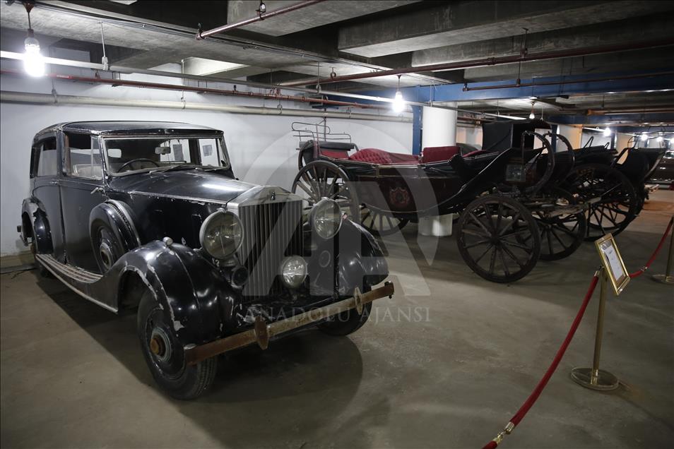 Ottoman Governor's antique automobiles preserved in Baghdad   