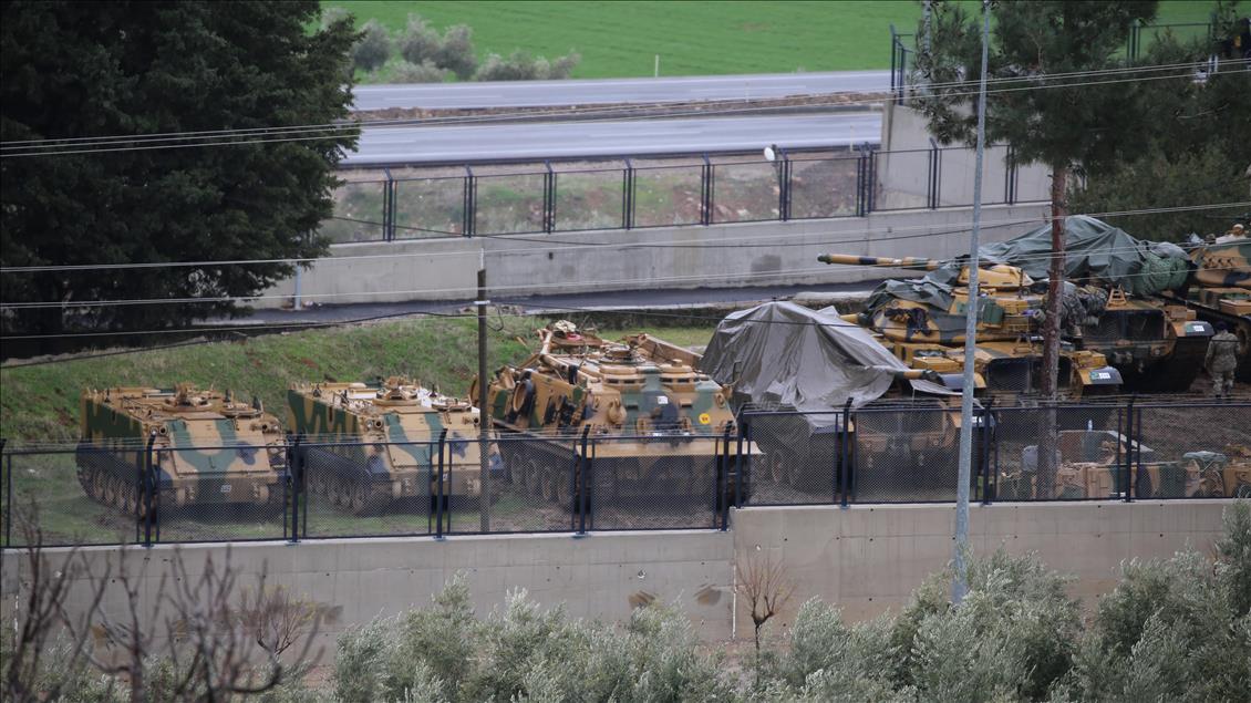 Турция стягивает спецназ на границу с Сирией
