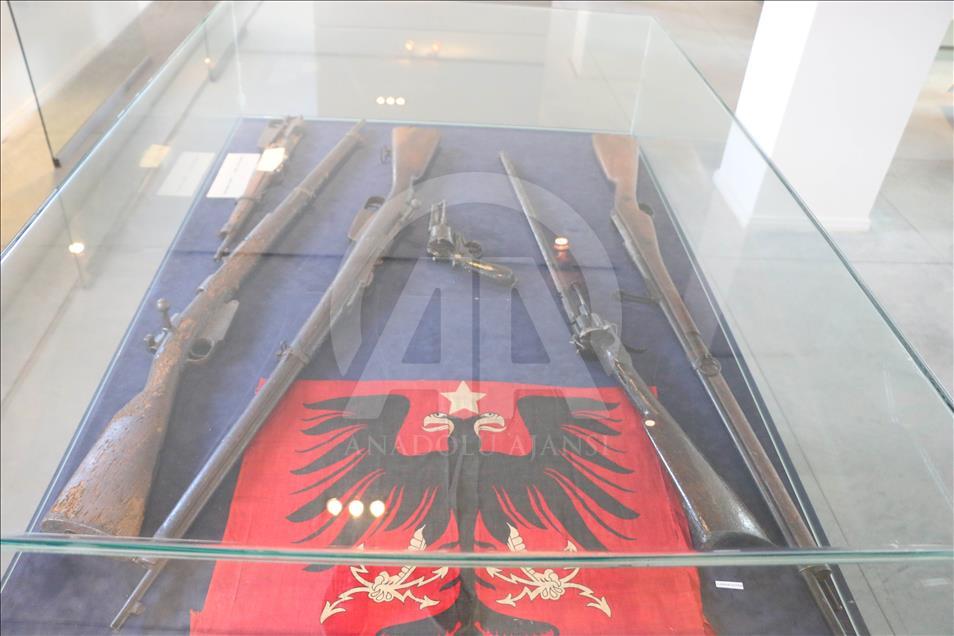 Muzeu i Ushtrisë së Shqipërisë, destinacion unik për vizitorët dhe studiuesit
