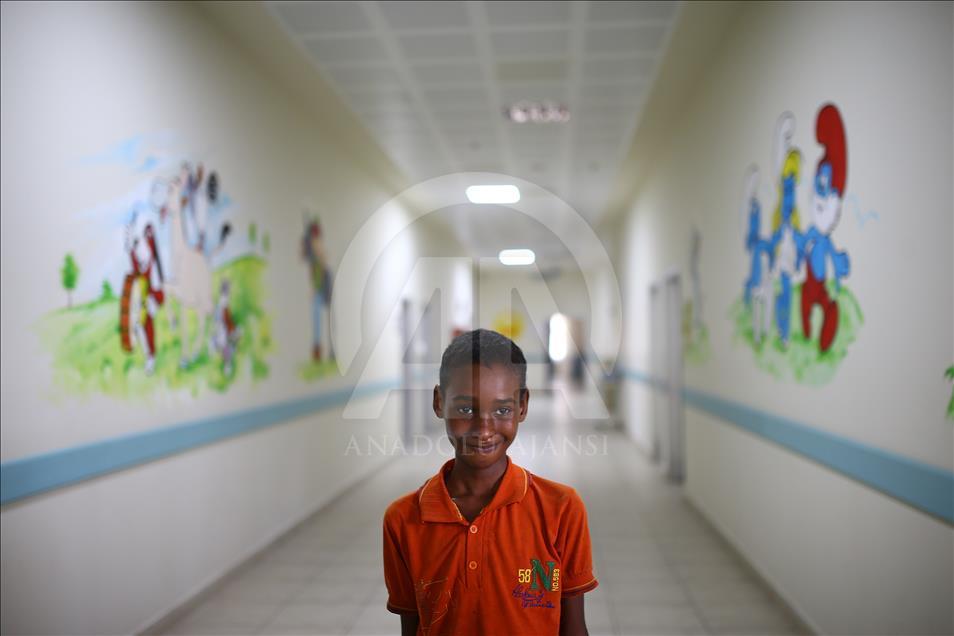 بیمارستان ترکیه در سومالی شفابخش بیماران نیازمند منطقه