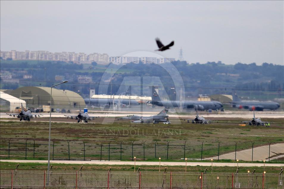 'Rameau d’olivier" : Les forces aériennes turques poursuivent leurs mouvements 