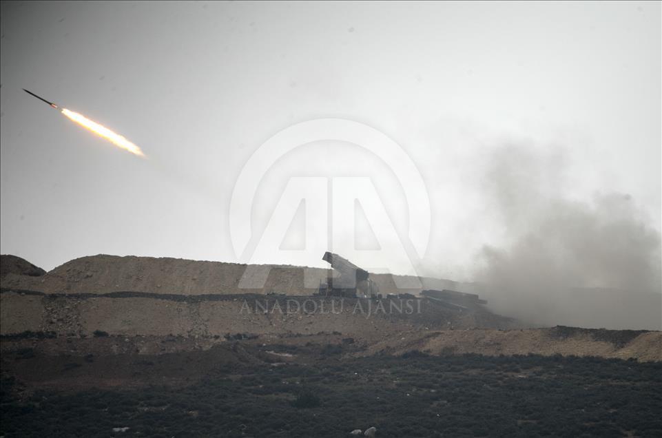 Suriye sınırına yerleştirilen çoklu roketatarlarla terörist hedeflere atış yapıldı