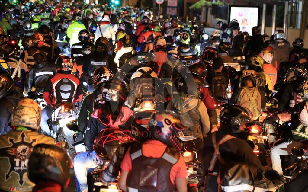 Protesta de conductores de motos se toma Bogotá, Colombia