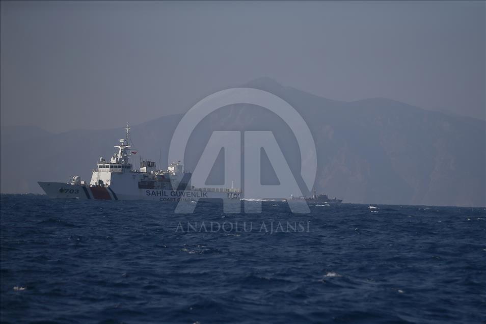 Yunanistan Savunma Bakanı Kardak'a yaklaştırılmadı