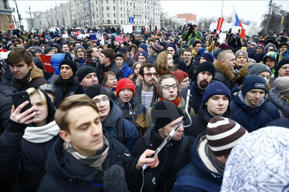 Moskova'da hükümet karşıtı protesto