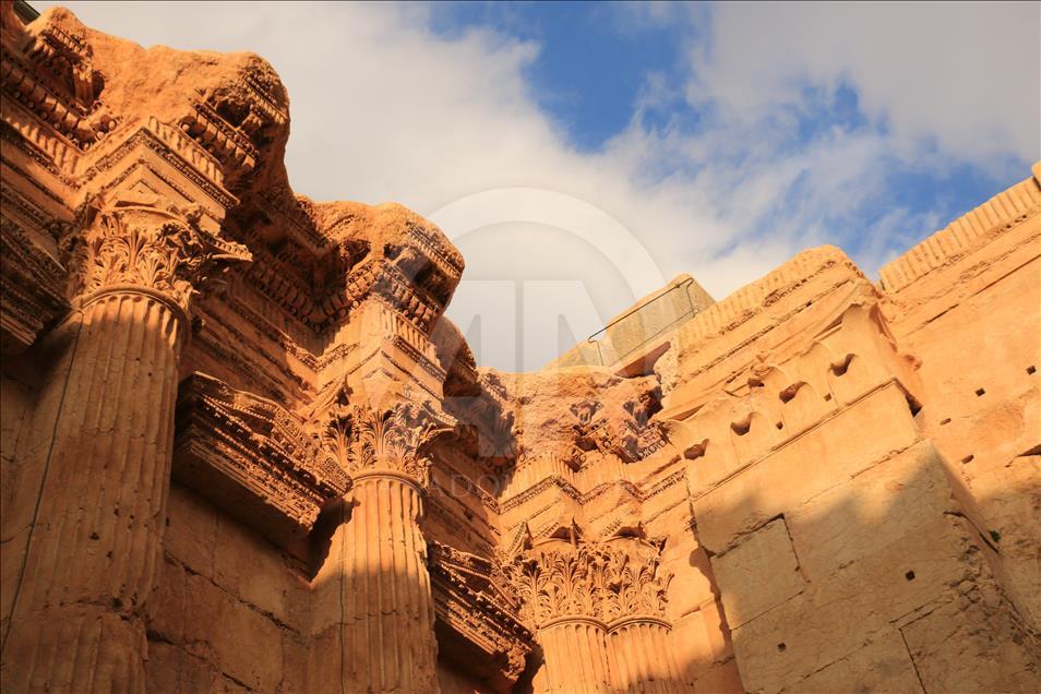 Dünyanın en görkemli tapınak şehri "Baalbek"