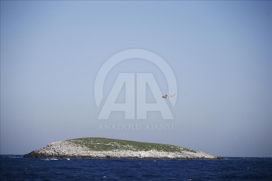 Yunanistan Savunma Bakanı Kardak'a yaklaştırılmadı