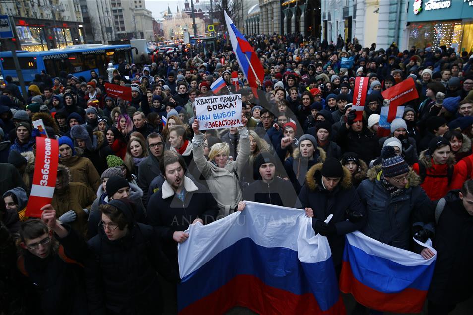 Moskova'da hükümet karşıtı protesto