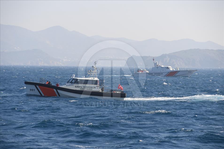 Yunanistan Savunma Bakanı Kardak'a yaklaştırılmadı