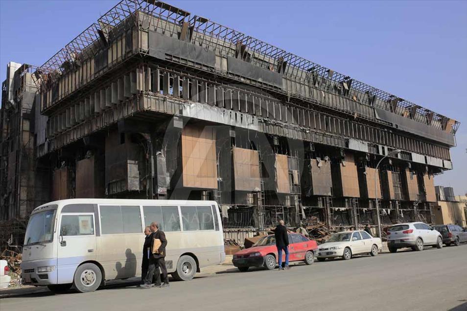 Estudiantes regresan a la universidad en Mosul tras la salida de Daesh
