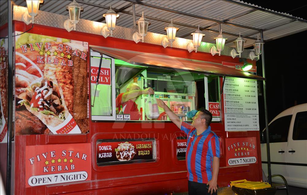 En Australie…les chariots du kebab turc aiguisent l'appétit