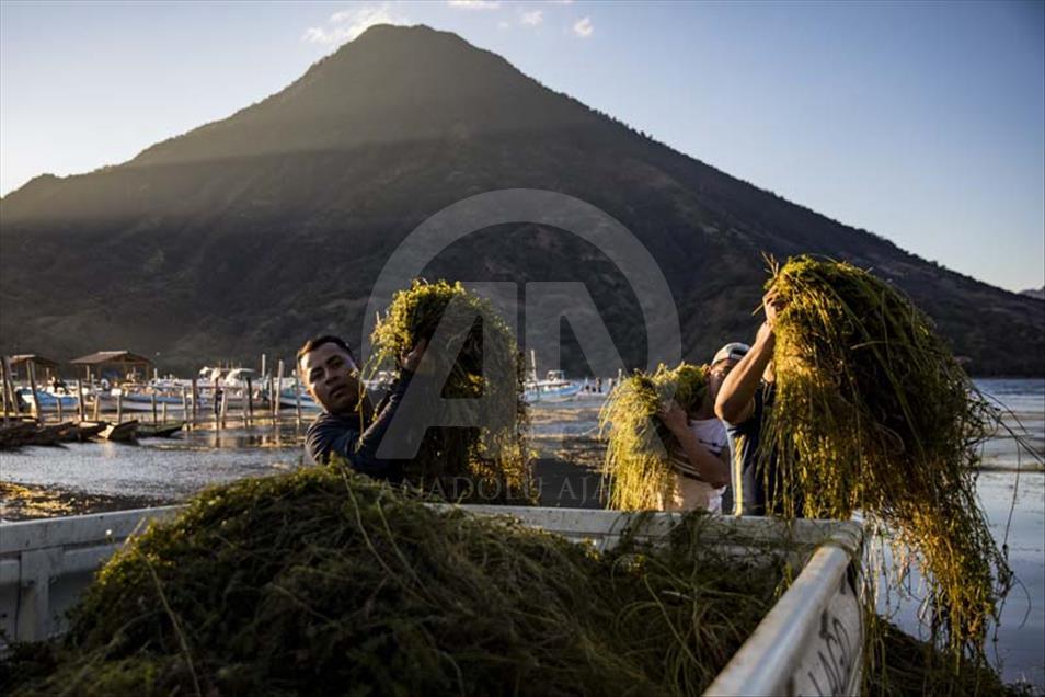La vida cotidiana en los alrededores del Lago Atitlán, en Guatemala