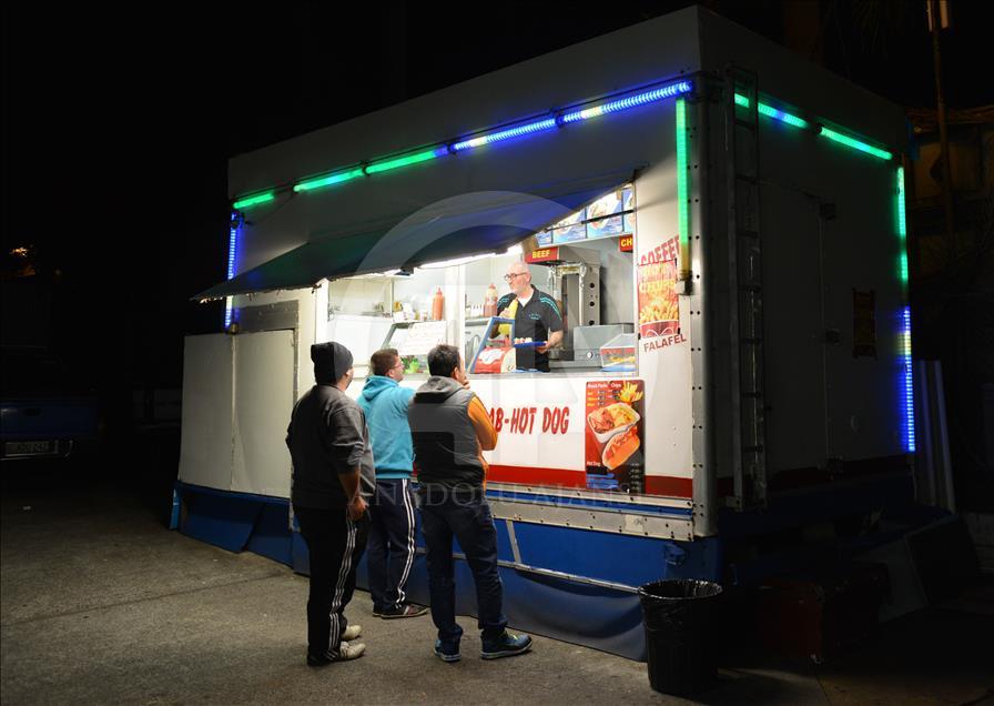En Australie…les chariots du kebab turc aiguisent l'appétit