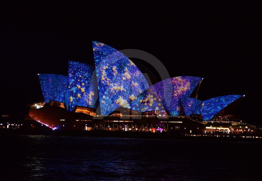 L'Opéra de Sydney : Un monument d’envergure mondiale qui reçoit des milliers de visiteurs par jour