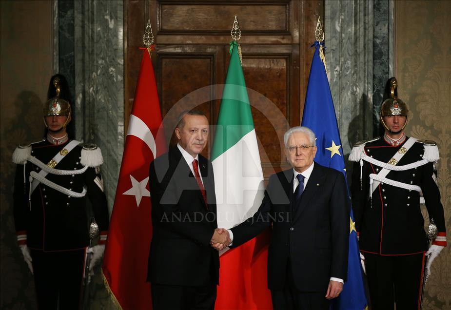 Le président italien offre une réception officielle en l'honneur d'Erdogan