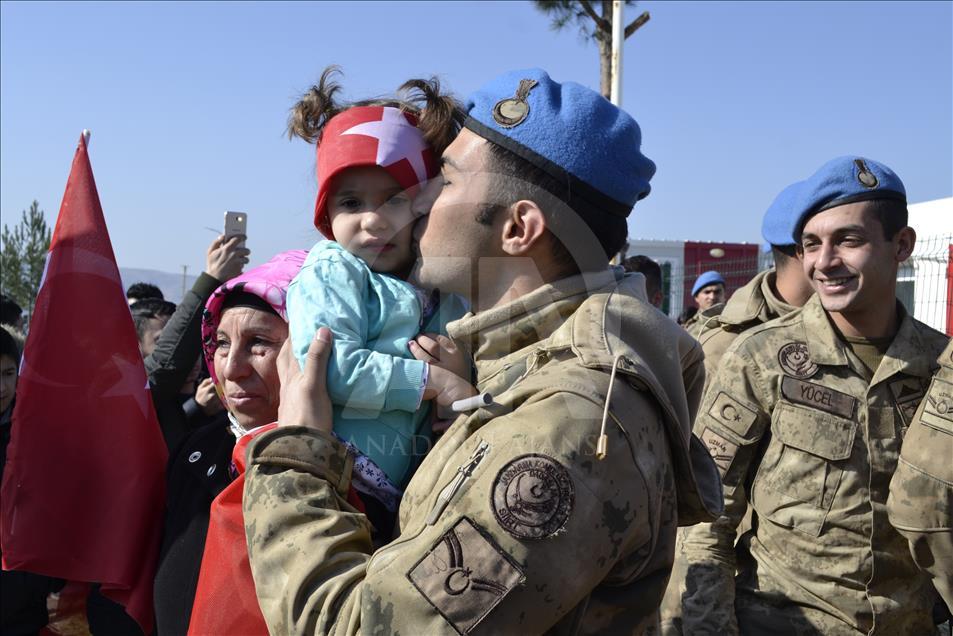 Siirt'ten Komandolar dualarla Afrin'e uğurlandı