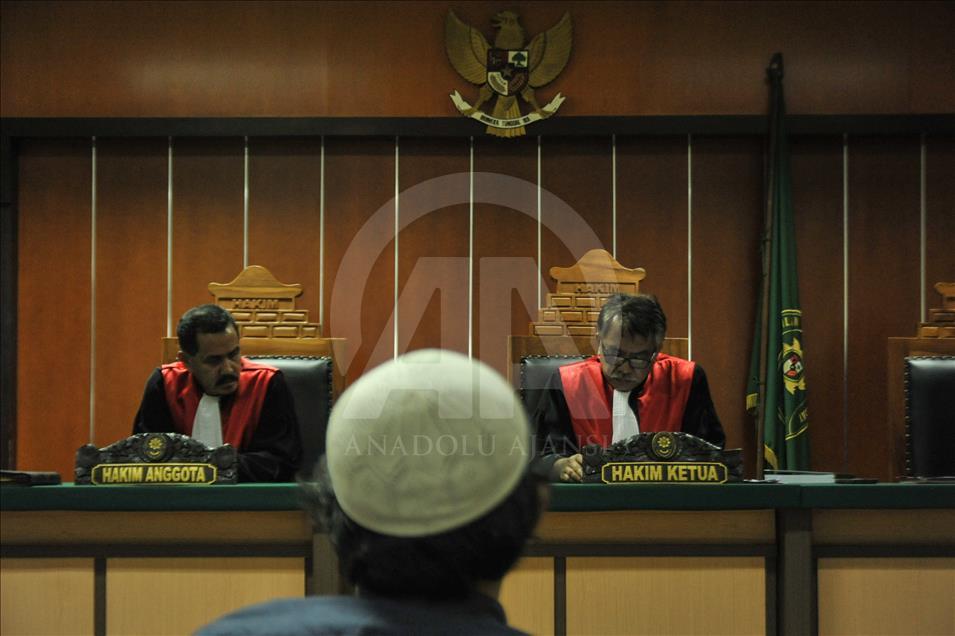 Sidang Suryadi Mas’ud penyelundup senjata dari Filipina ke Ind